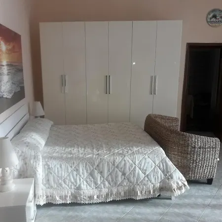 La Casa Sul Mare Bed & Breakfast Pozzuoli